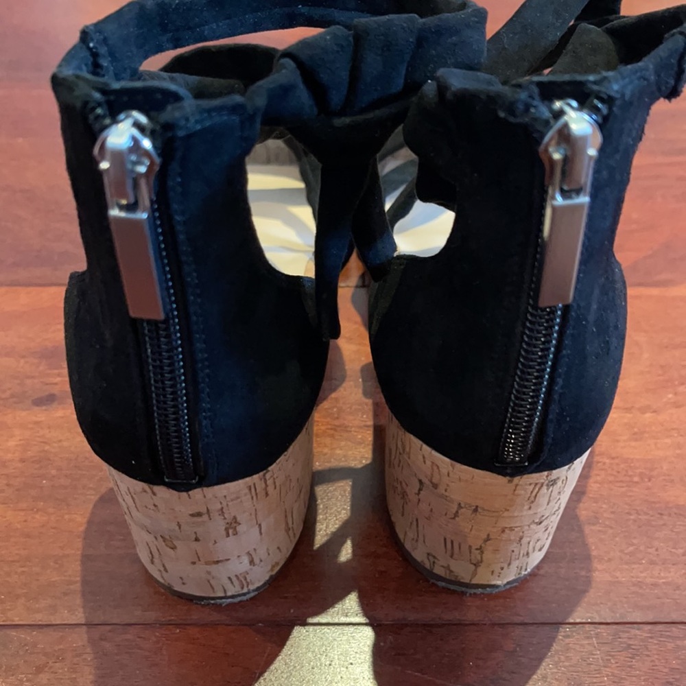 Nine West Womans Strappy Block Heels Size 9M - Picture 7 of 11